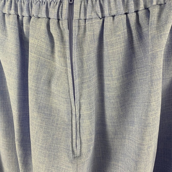 Pants - Picture 3 of 4